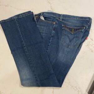 Levi’s 515 Women’s Boot Cut Riveted Distressed Size 10 Jean, 32” Inseam